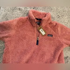 Girls Pink Patagonia fleece pullover. New with tags.